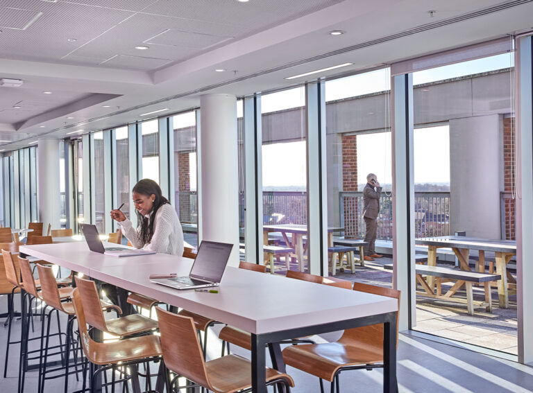 Breakout collaboration area within ONE FRIARGATE office floorplates